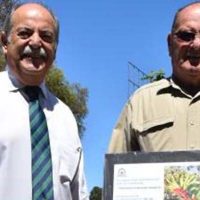 Mayor John Castrilli and John Thomson